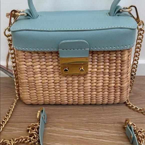 Sea & Grass Laurel petite Dusty Blue Purse - Picture 3 of 12